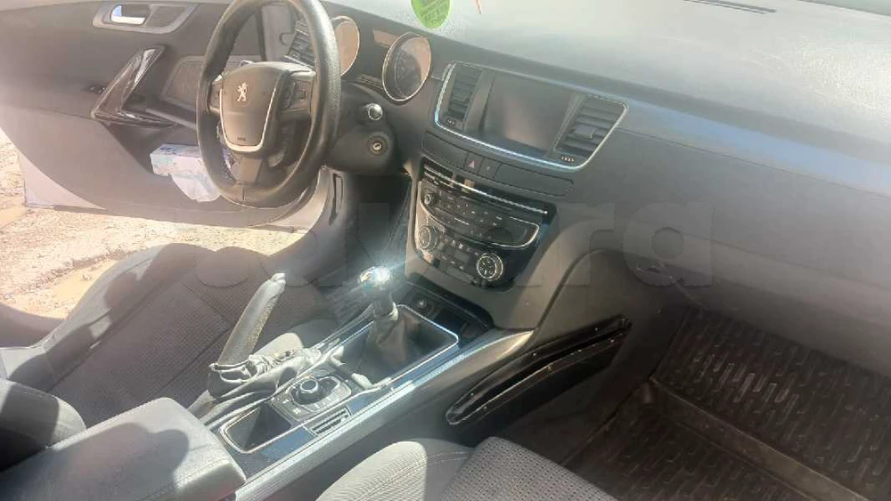 Carte voiture Peugeot 508