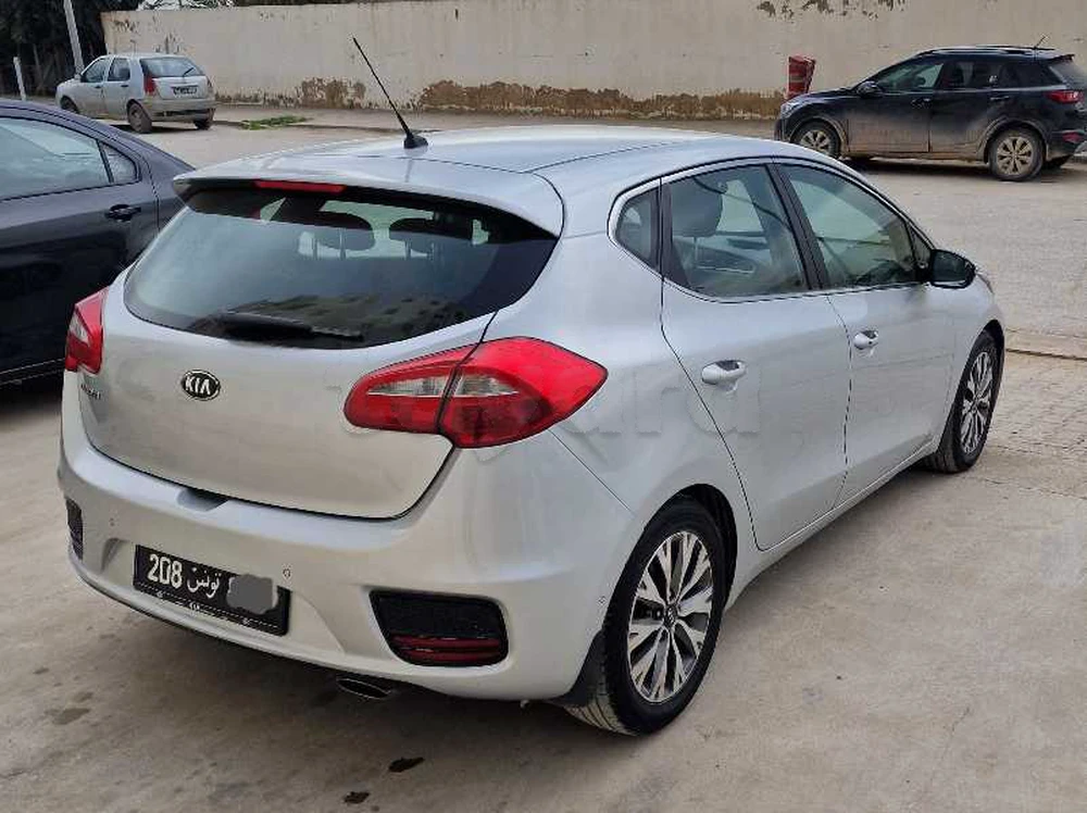 Carte voiture Kia Ceed