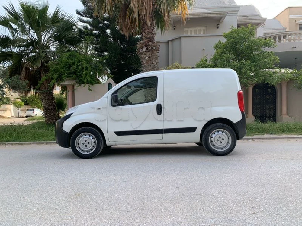 Carte voiture Peugeot Bipper