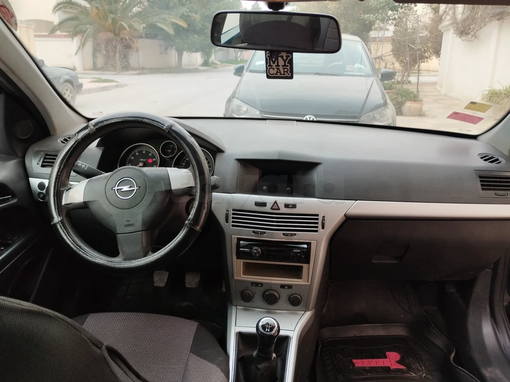 Carte voiture Opel Astra