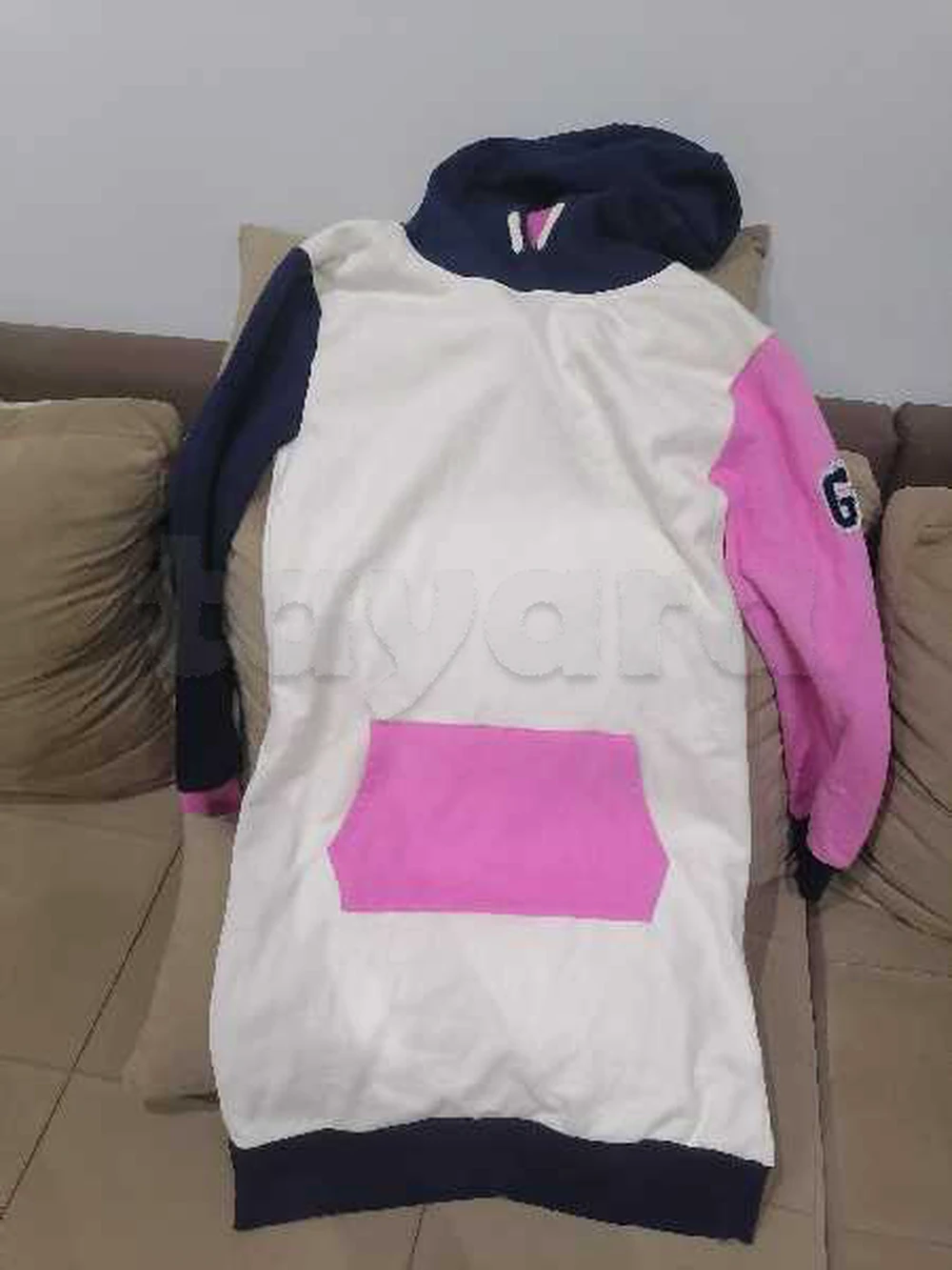 Robe Pull over