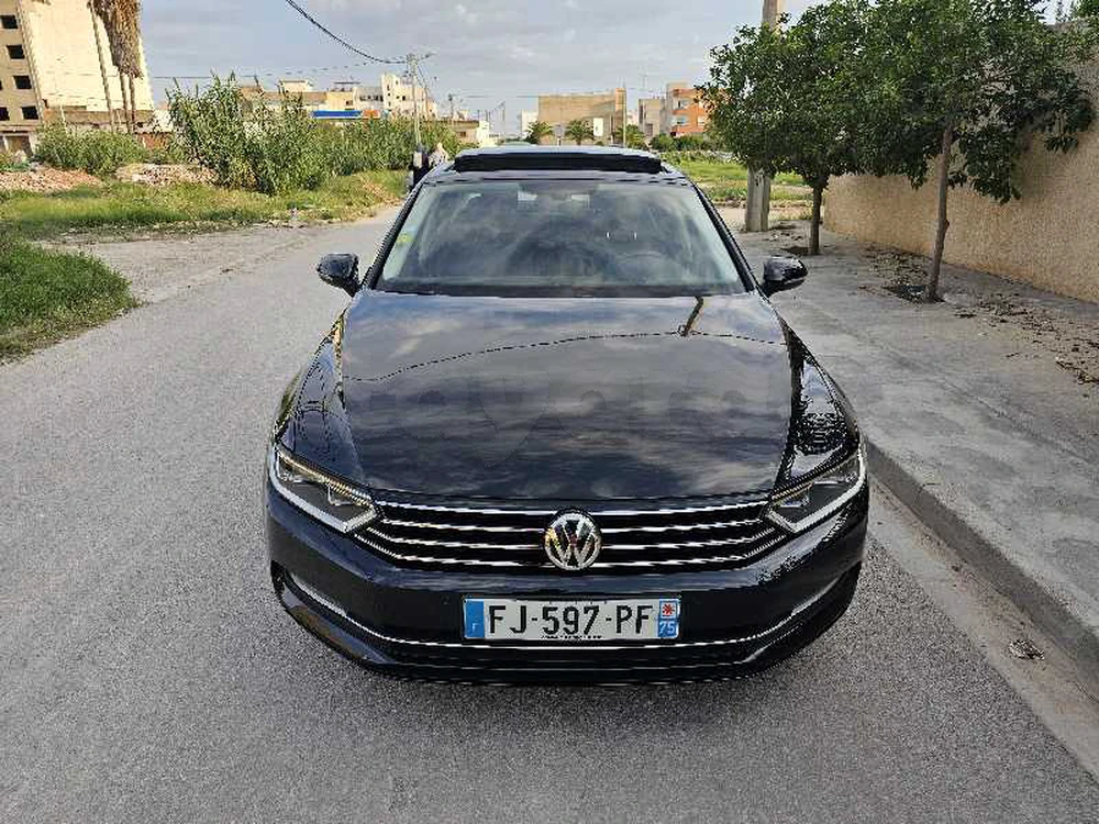 Carte voiture Volkswagen Passat