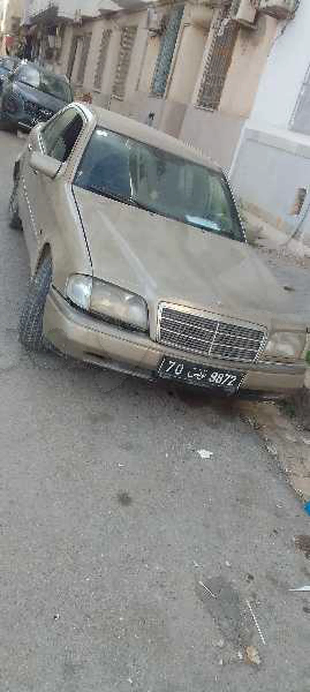 Mercedes-Benz 220