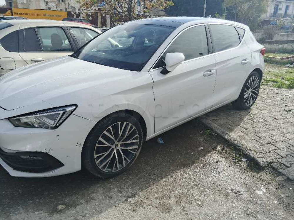 Carte voiture Renault Clio