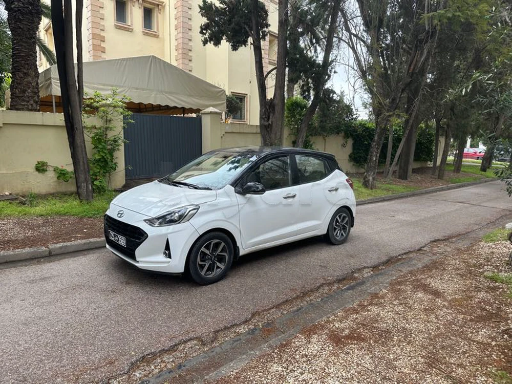 Carte voiture Hyundai i10