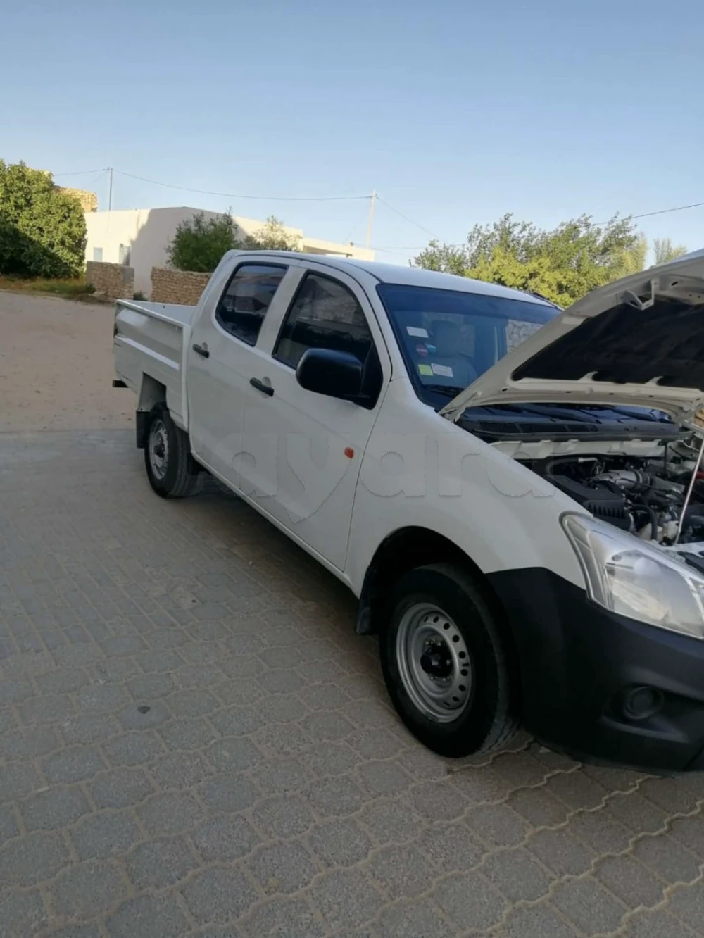 Carte voiture Isuzu D-Max