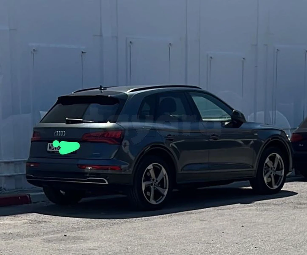 Carte voiture Audi Q5