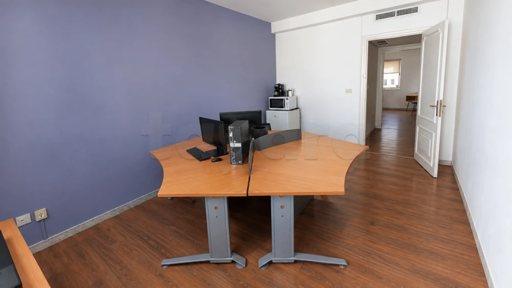 Mobilier de bureau Îlot 3 Postes + Meuble Bas