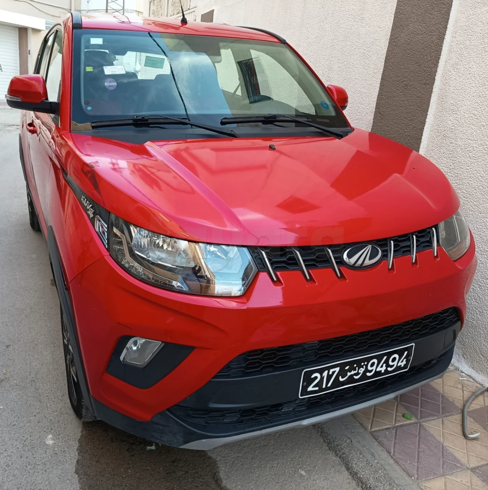 Carte voiture Mahindra Hover