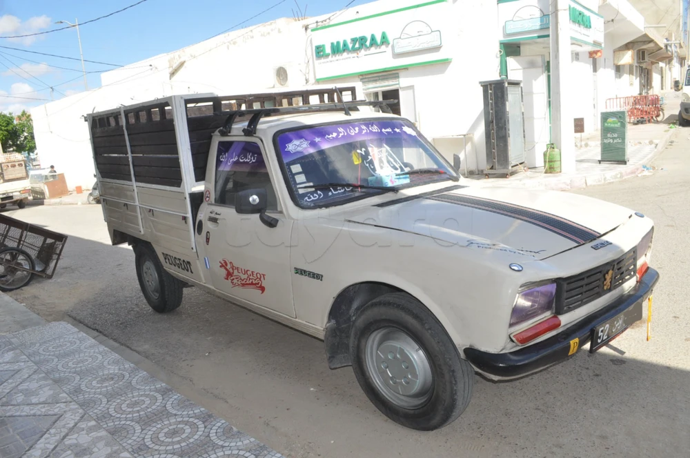 Peugeot 504