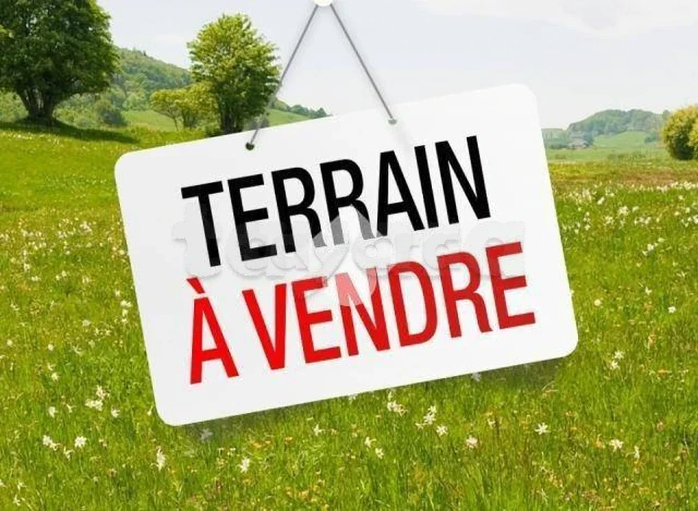 Terrain d'habitation en vente