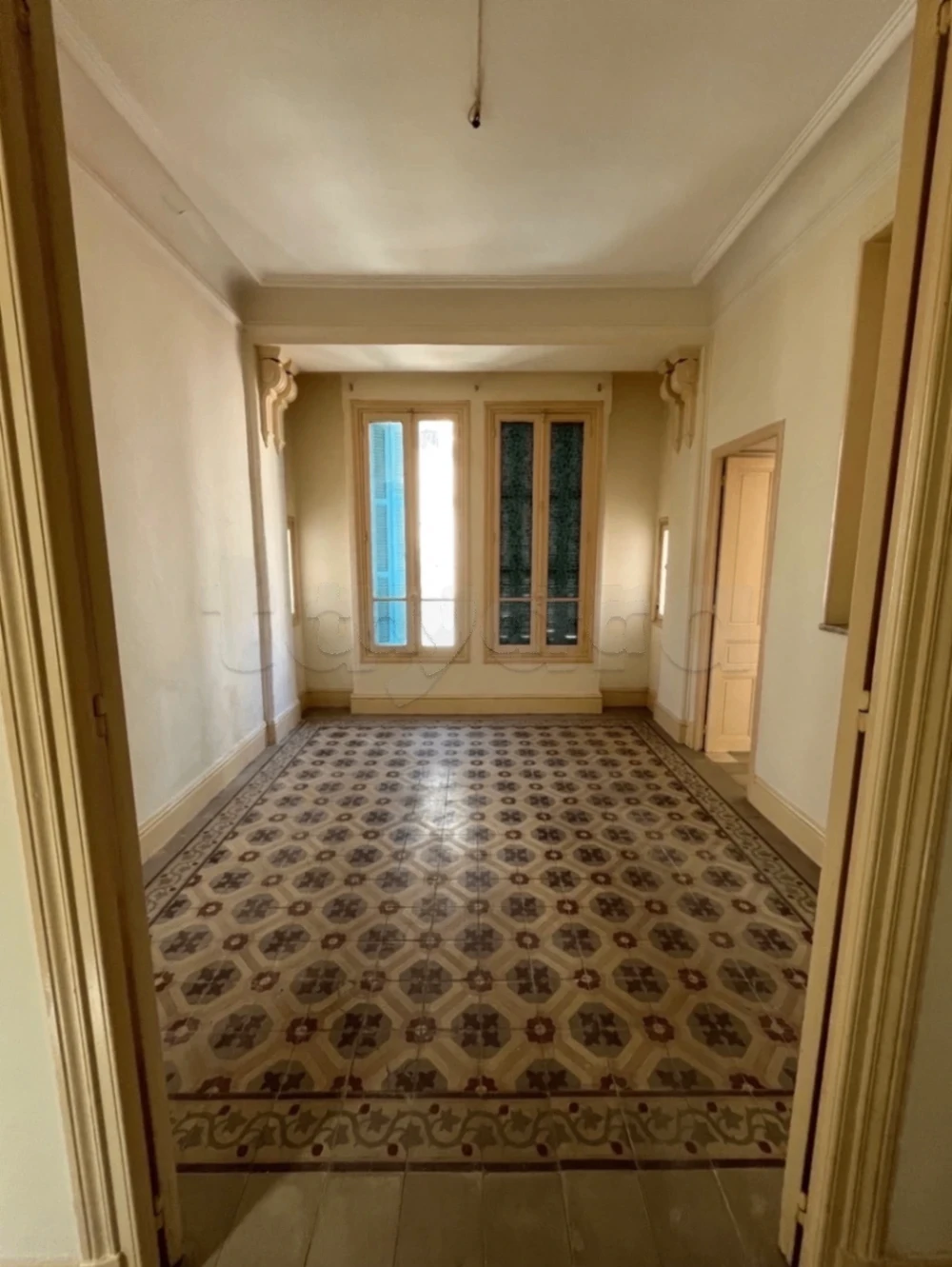 Appartement à vendre en face du marché central