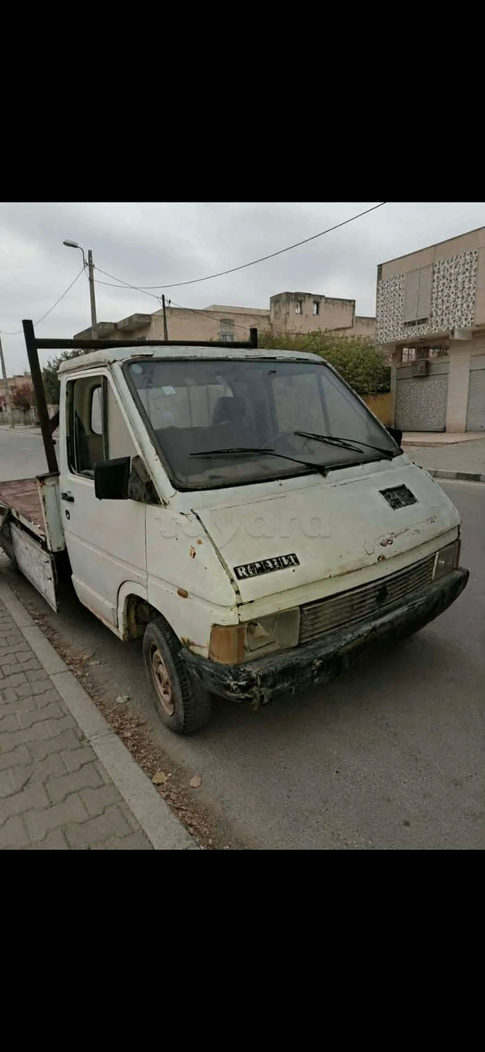 Camion Renault traffic ancien