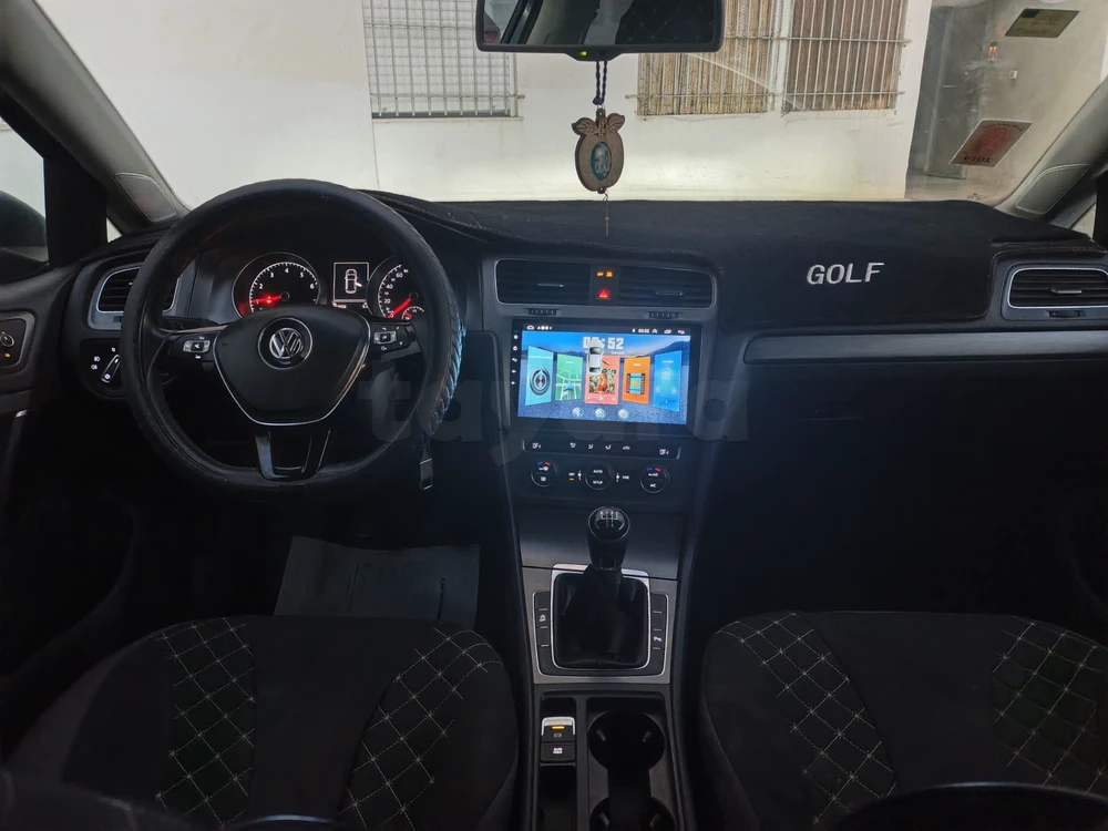 Carte voiture Volkswagen Golf