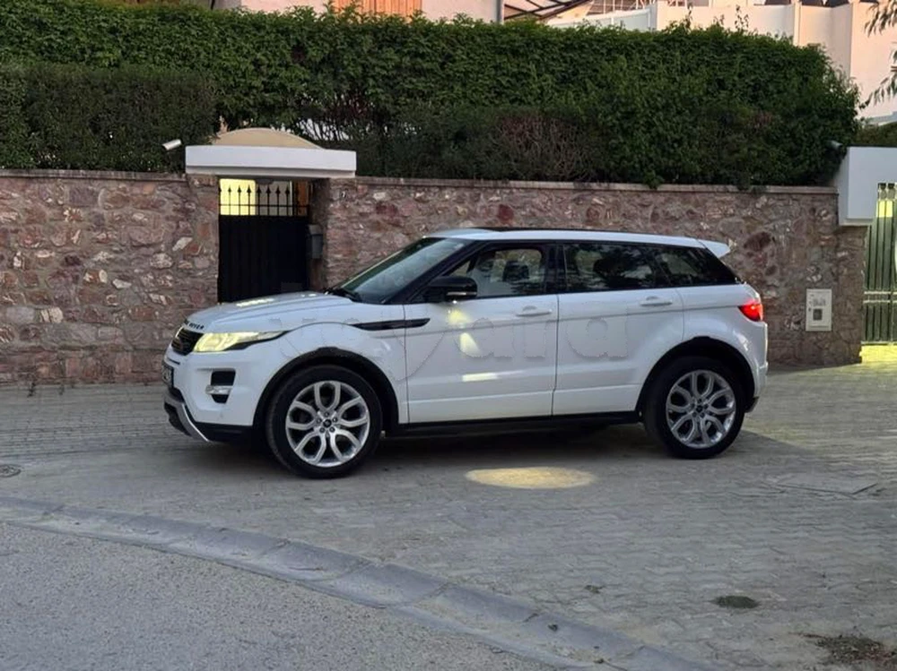 Carte voiture Land Rover Range Rover Evoque