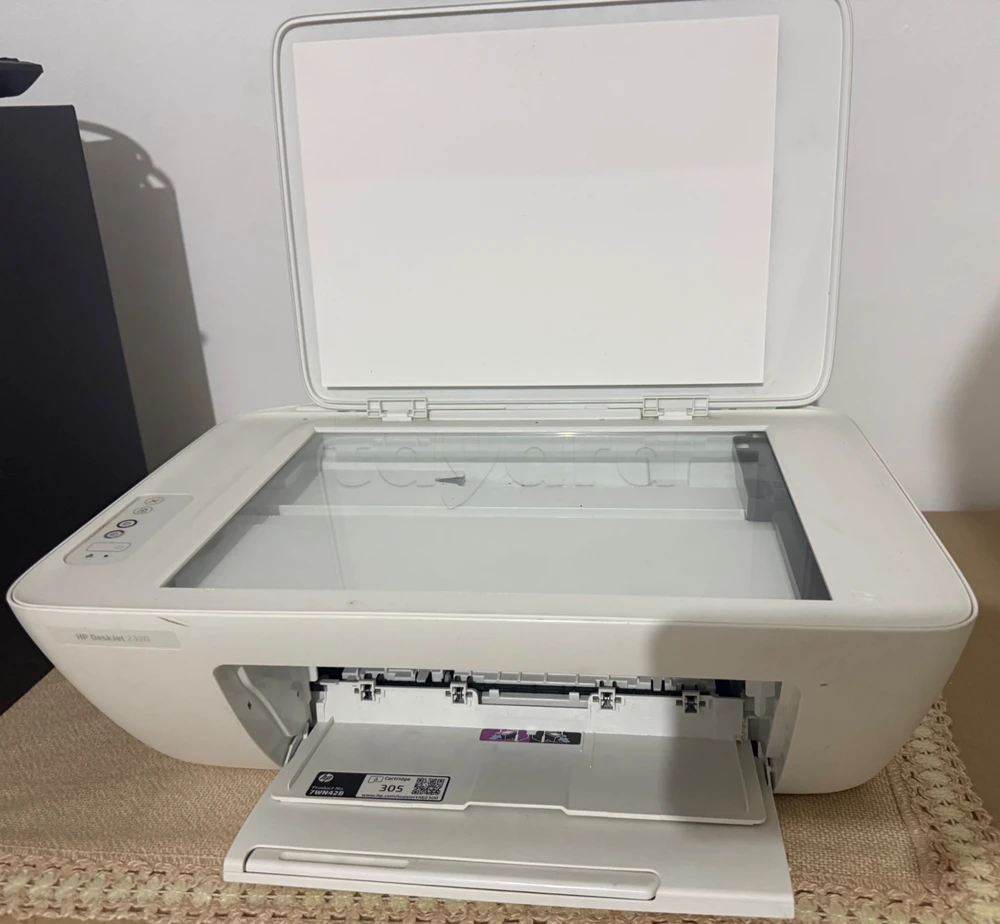 Imprimante HP DeskJet2320 – 100 DT négociable