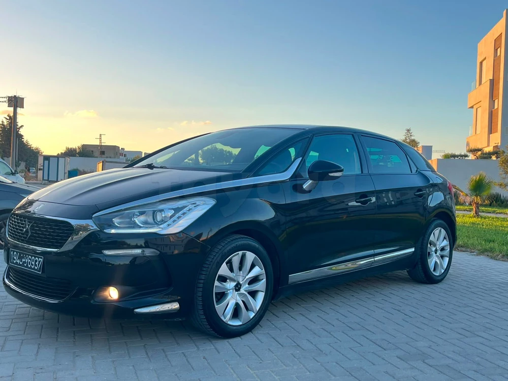 Citroen DS5
