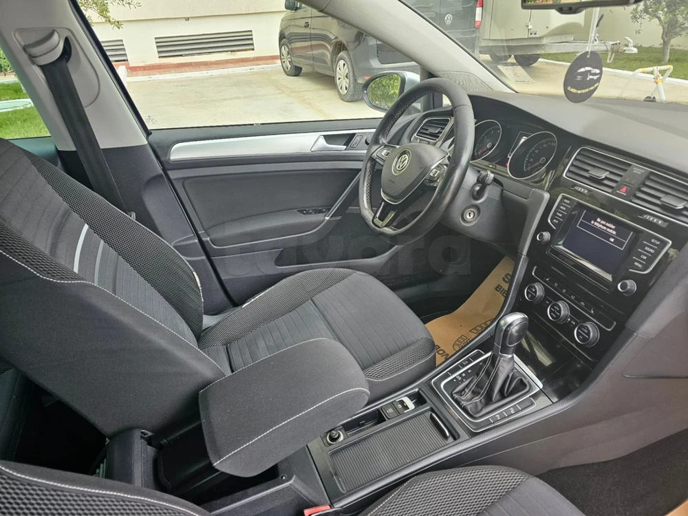 Carte voiture Volkswagen Golf