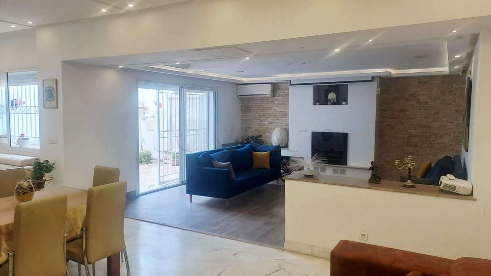 A vendre duplex indépendant a la soukra