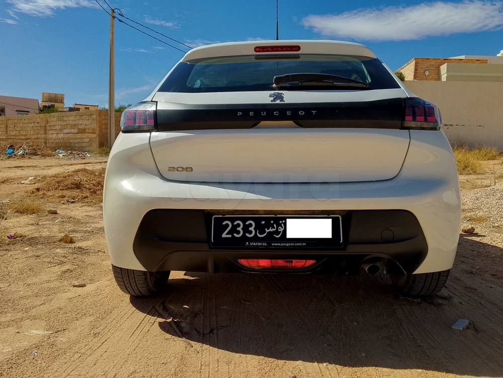 Carte voiture Peugeot 208