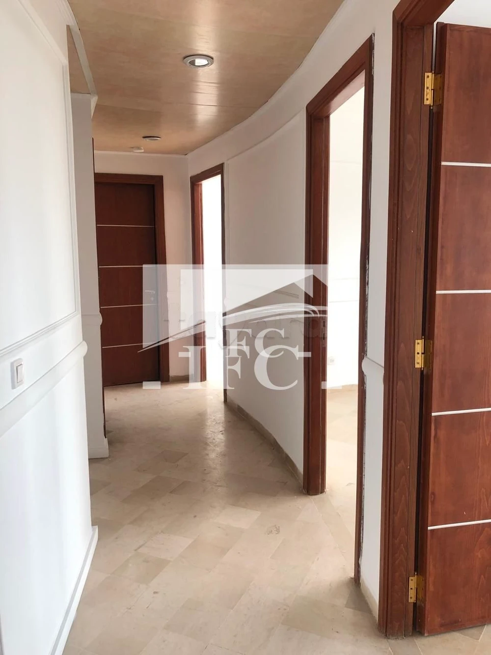 Bureau à louer en 5 espaces – 100 m² – Centre Urbain Nord – IFCU142