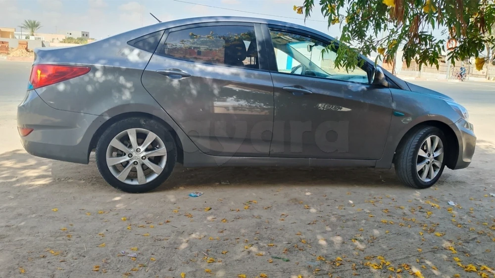 Carte voiture Hyundai Accent