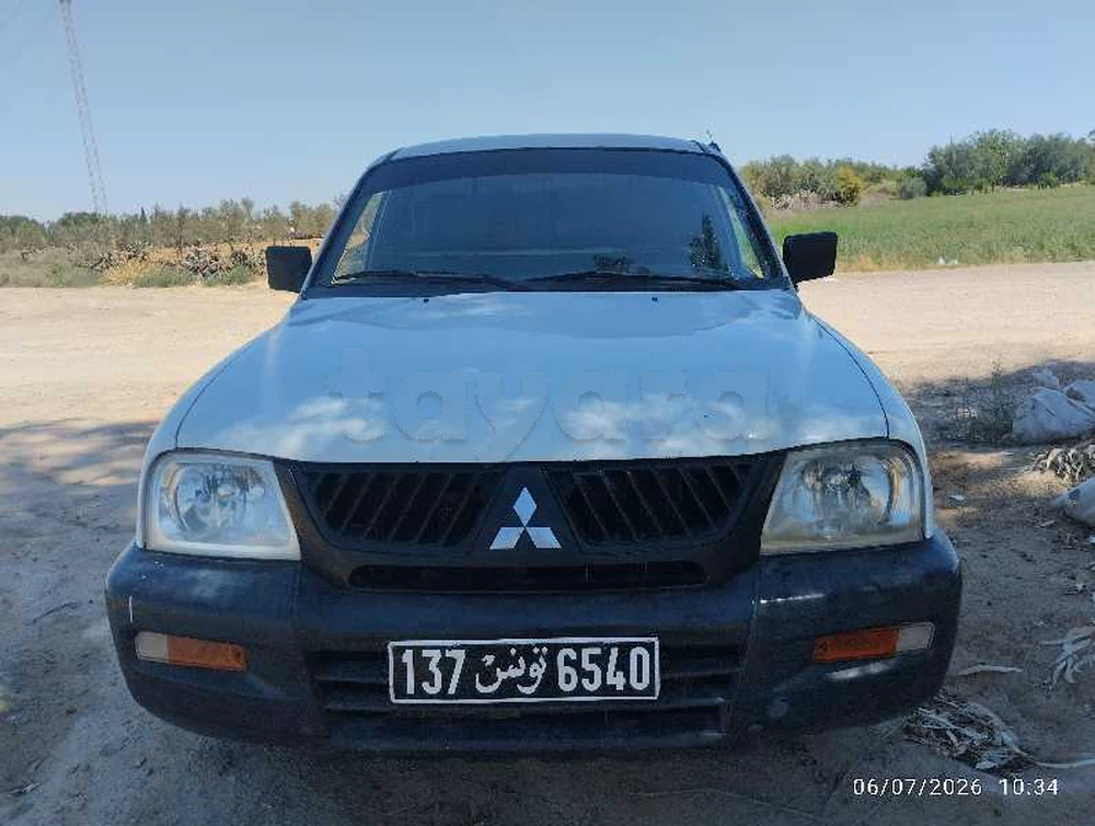 Carte voiture Mitsubishi L200