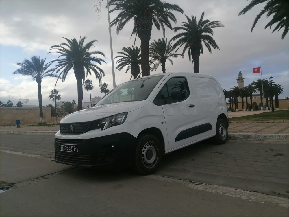 Carte voiture Peugeot Partner