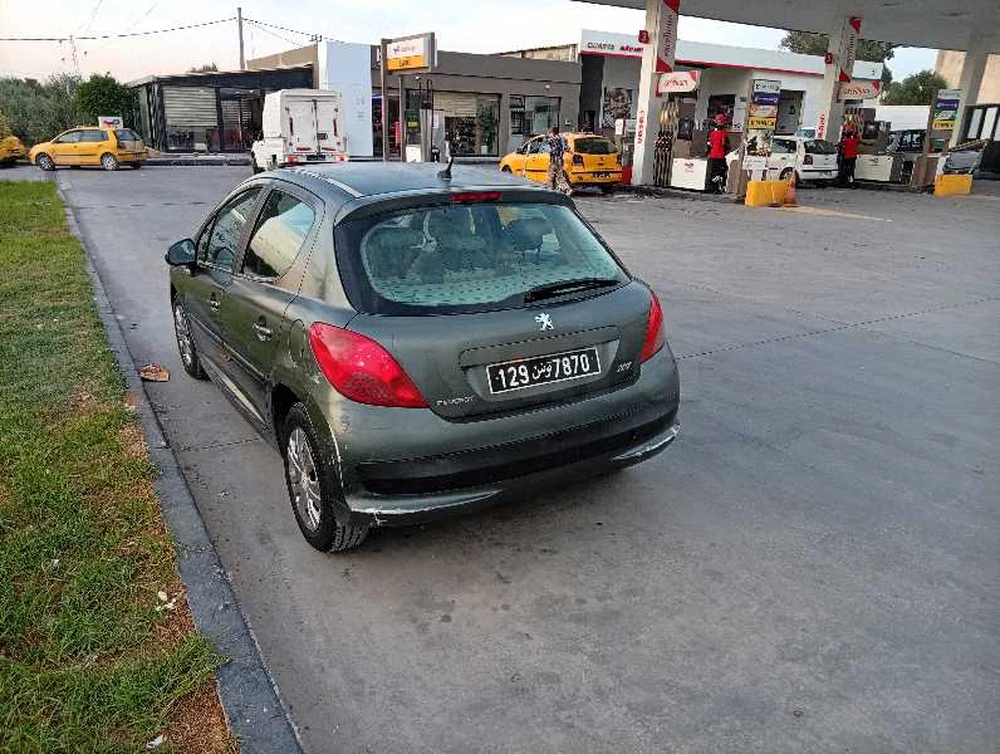Peugeot 207