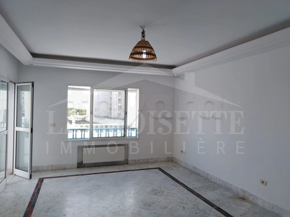 Appartement S+3 à louer à Ain Zaghouan Nord ZAL0076