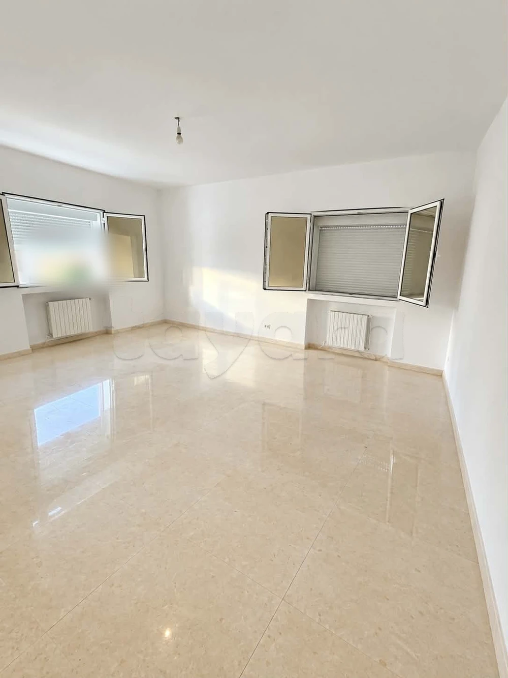 ENNASR 2 à louer étage de villa S+4