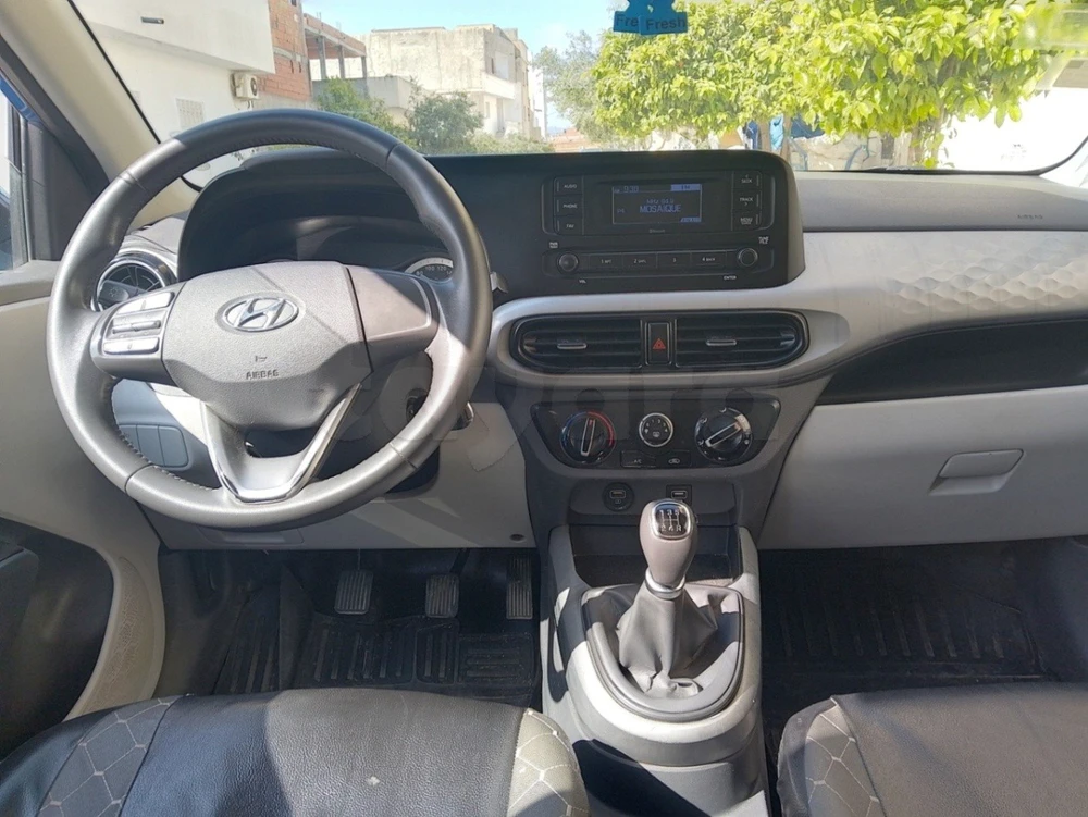 Carte voiture Hyundai i10