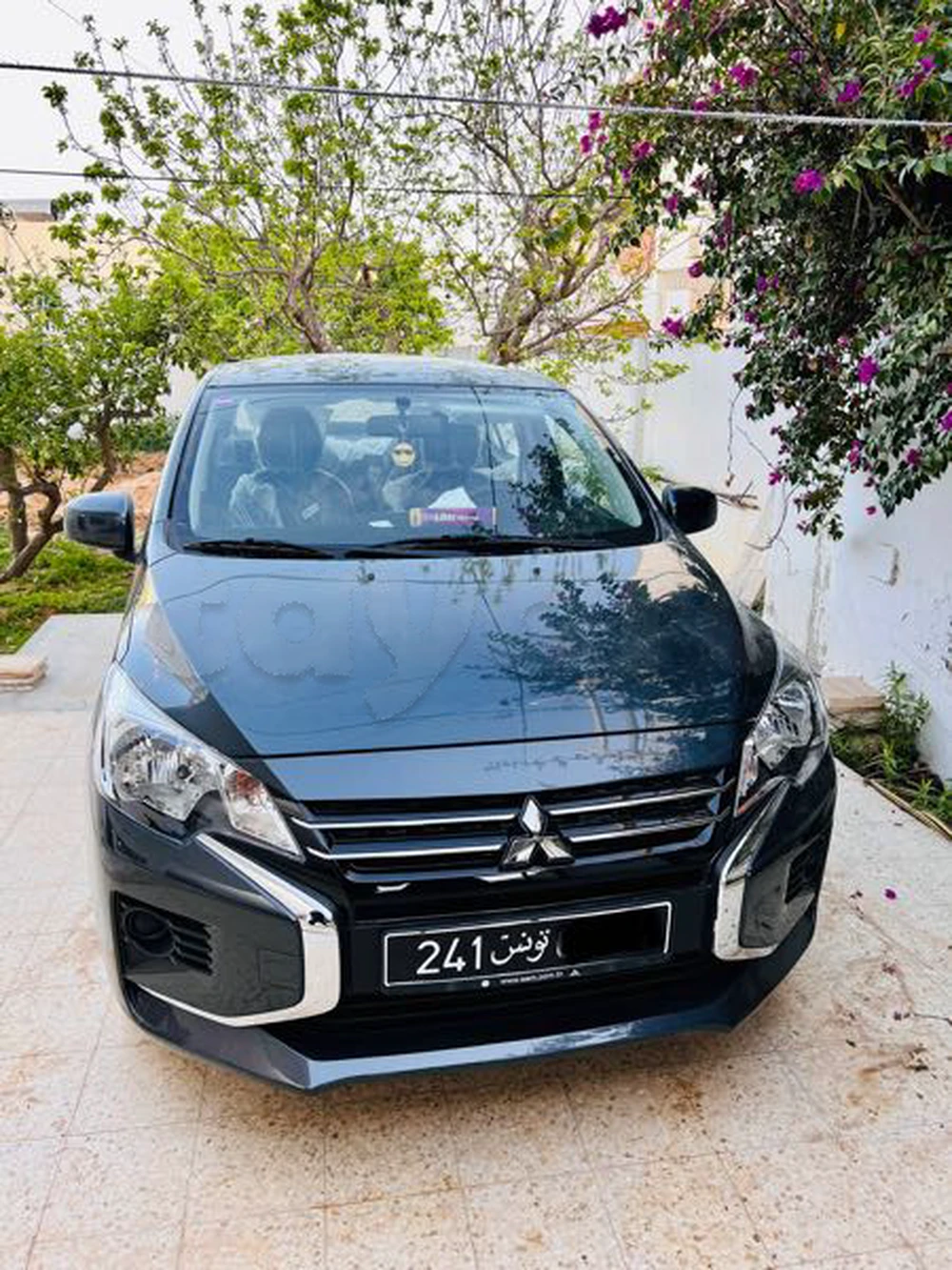 Carte voiture Mitsubishi Canter