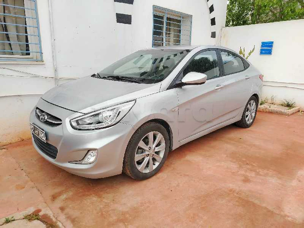 Carte voiture Hyundai Accent