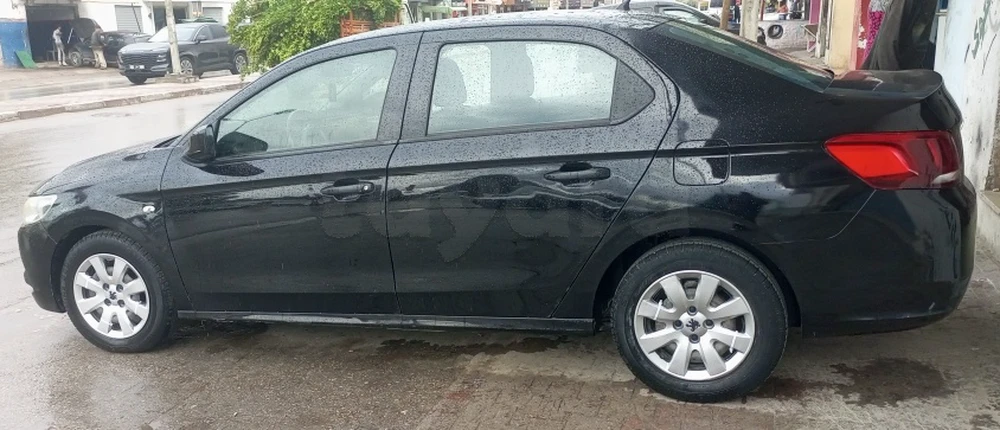 Peugeot 301