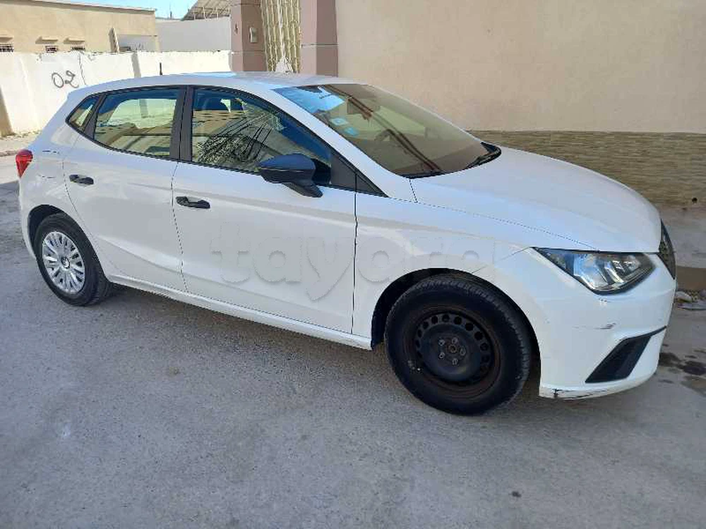 Carte voiture SEAT Ibiza