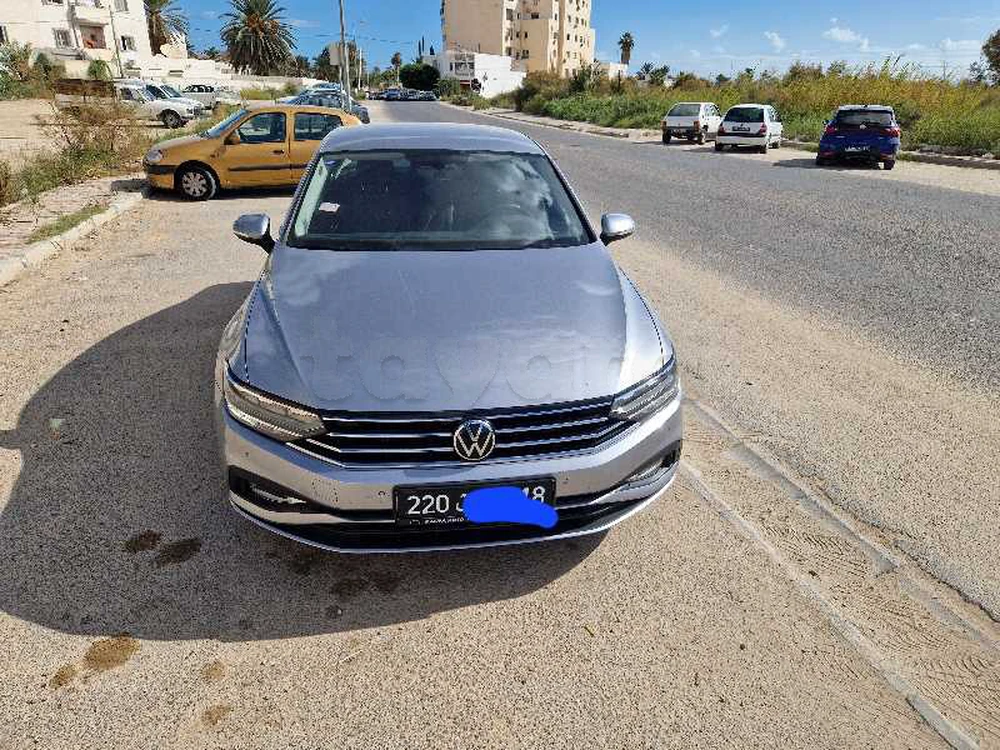 Carte voiture Volkswagen Passat CC