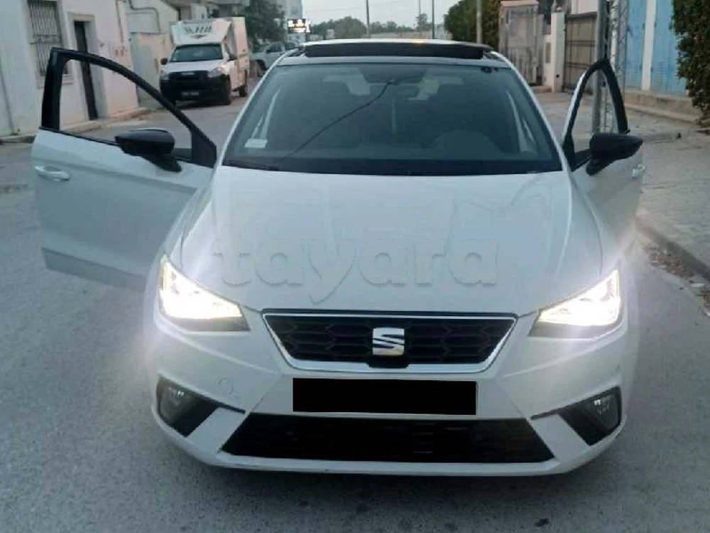 Carte voiture SEAT Ibiza