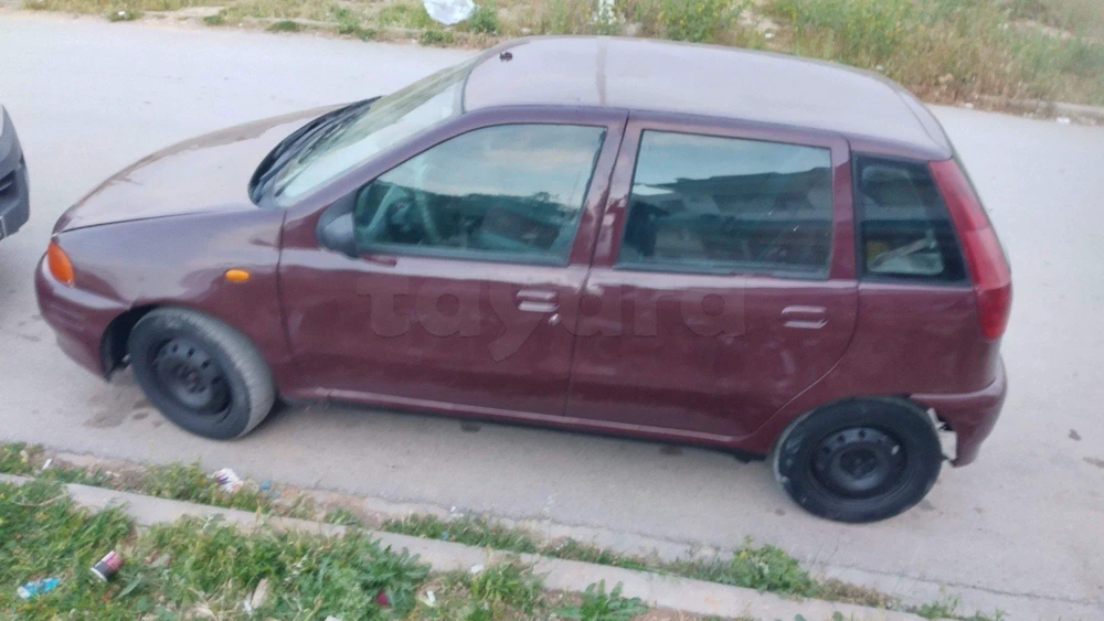 Carte voiture Fiat Punto
