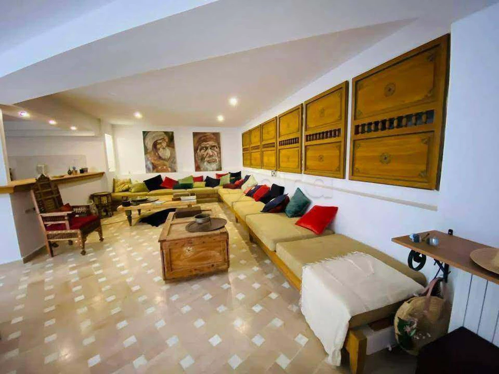 À vendre magnifique villa S5 à menzah 9 c
