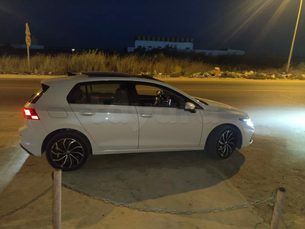 Volkswagen Golf 8