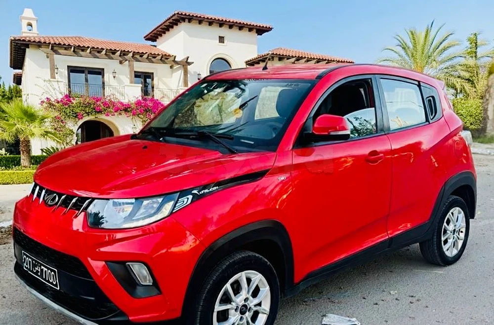 Carte voiture Mahindra Hover