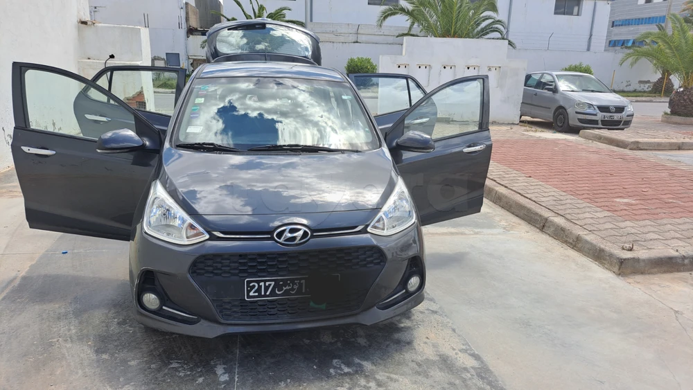 Carte voiture Hyundai i10