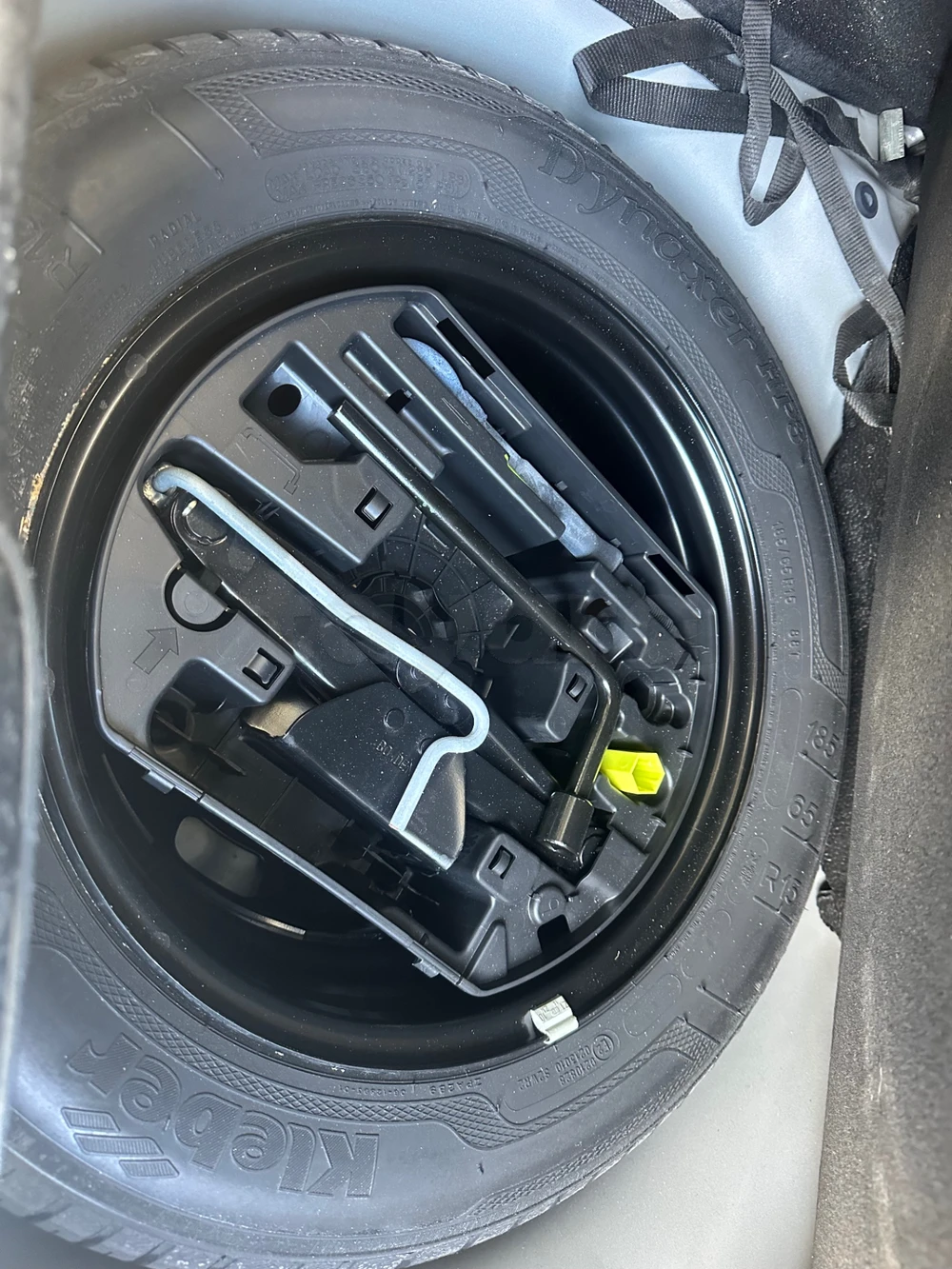 Carte voiture Peugeot 208