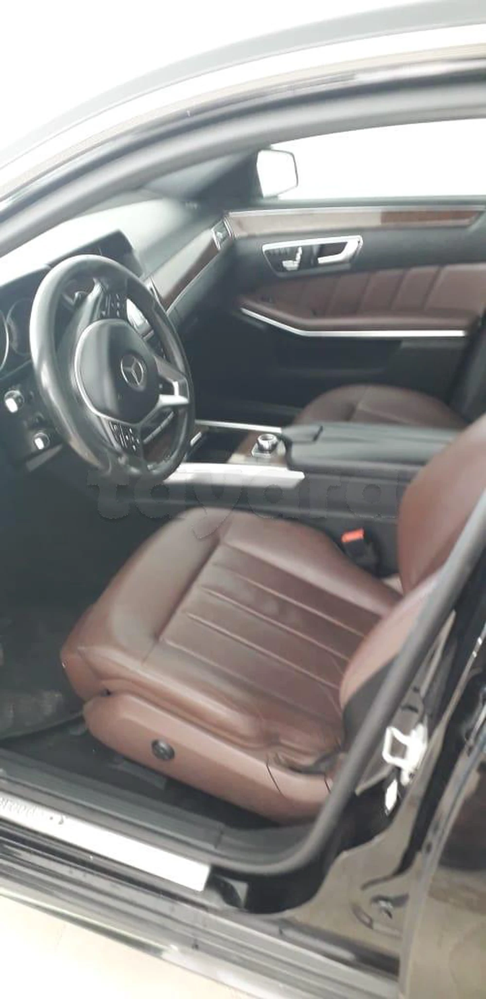 Carte voiture Mercedes-Benz Classe E