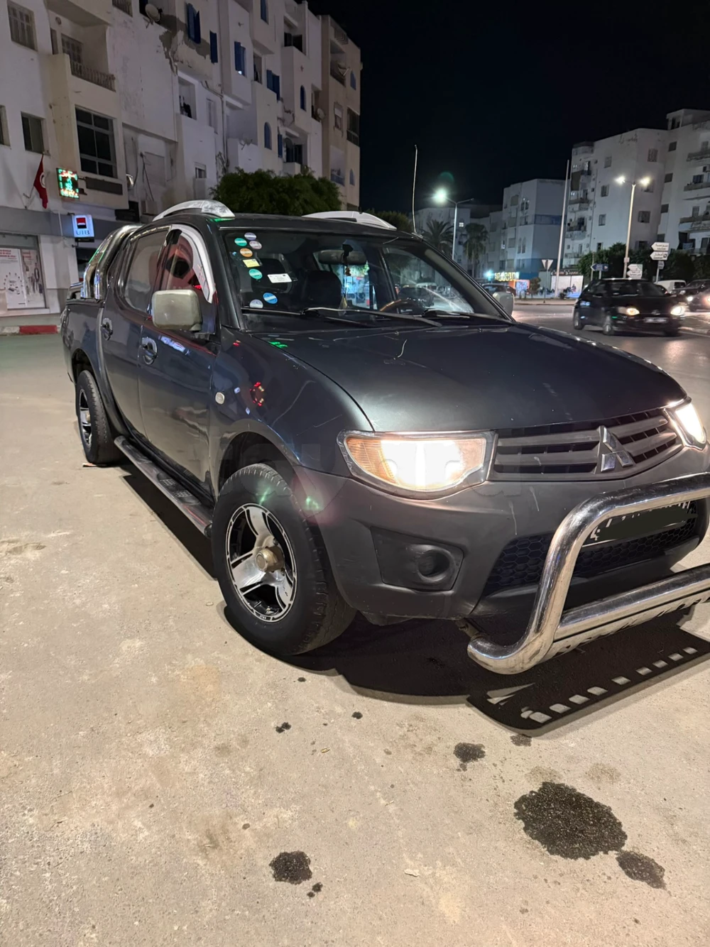 Mitsubishi L200