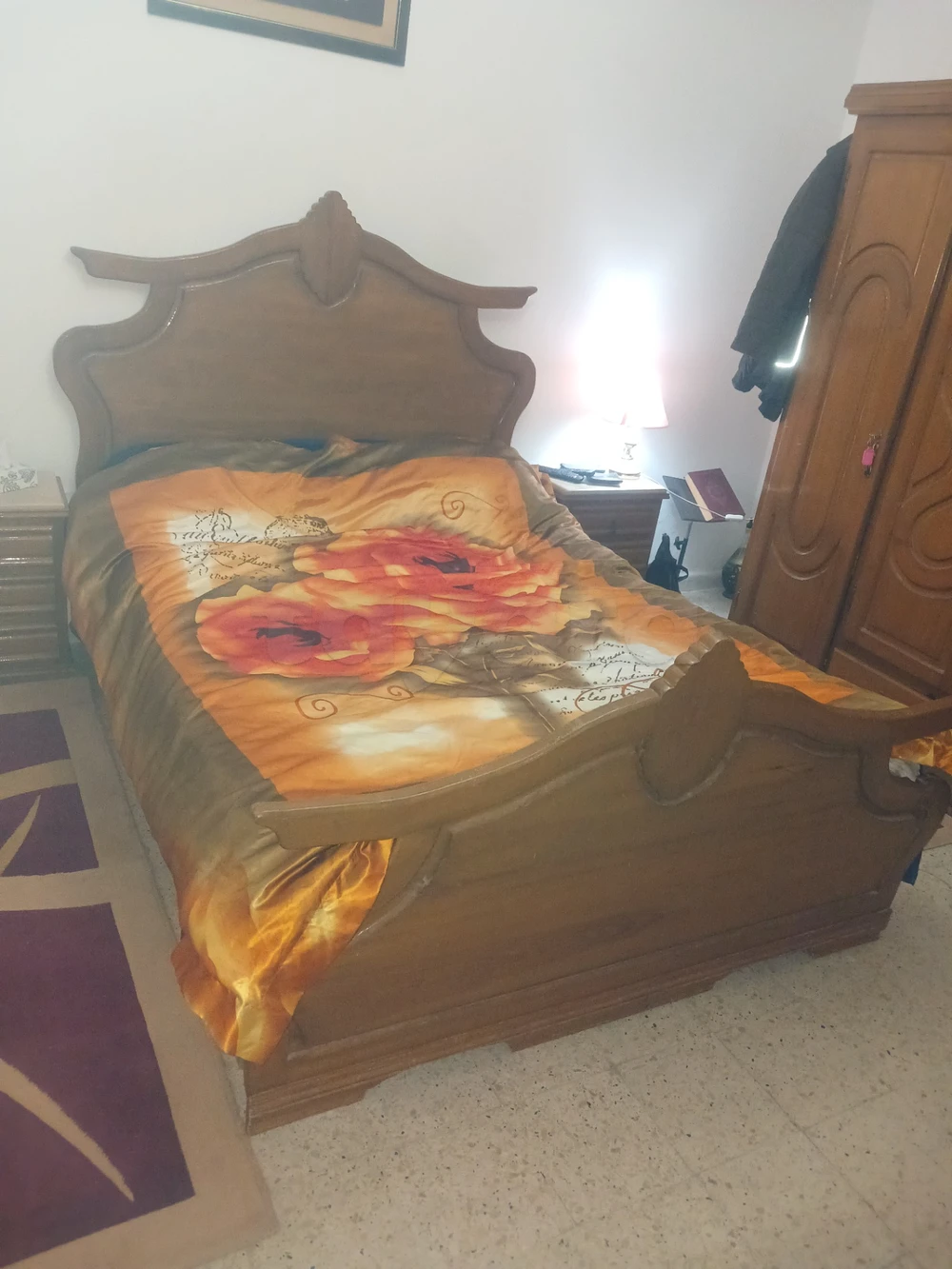 Vente chambre à coucher complete presque neuve