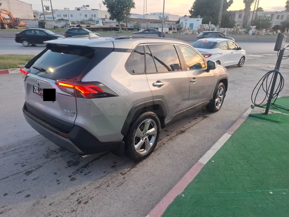 Toyota RAV 4