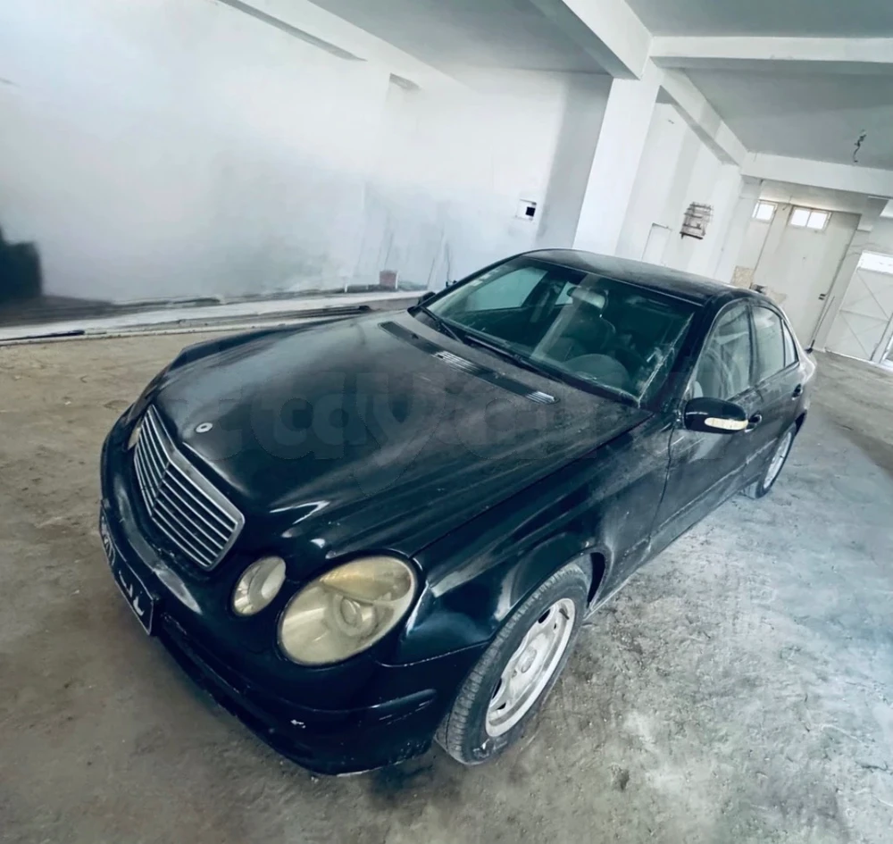 Carte voiture Mercedes-Benz Classe E