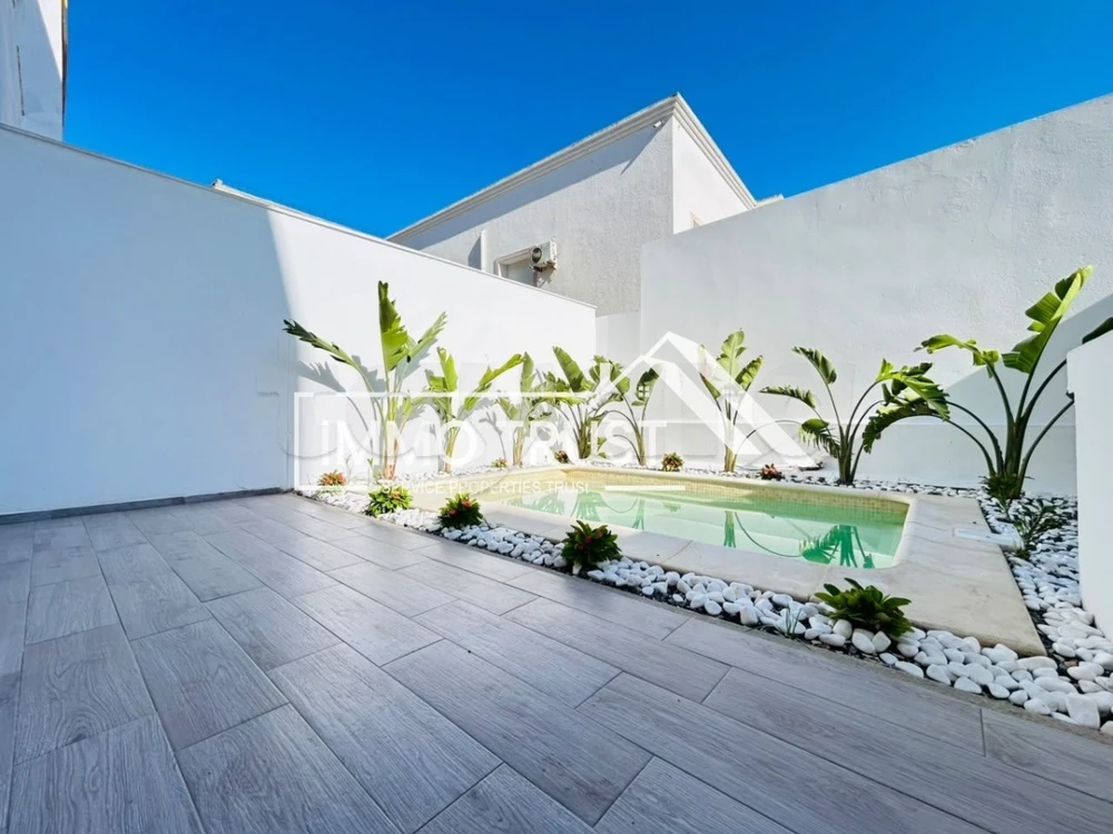 🏠Appartement S+1 jamais habité avec piscine à La Soukra